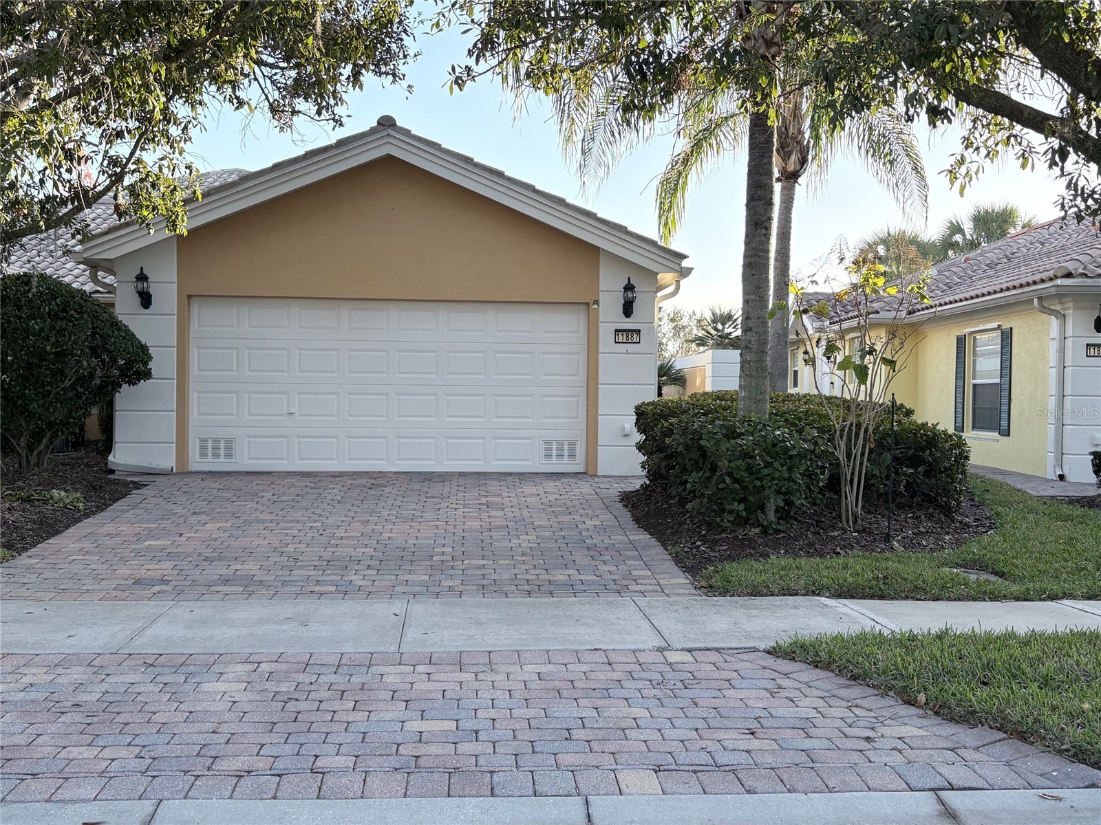 11887 Delfina Ln Orlando FL 32827 TB8422156 image1