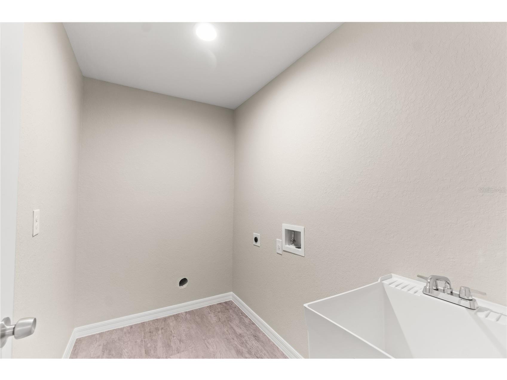 11888 Crocus Avenue Port Charlotte FL 33981 A4683631 image18