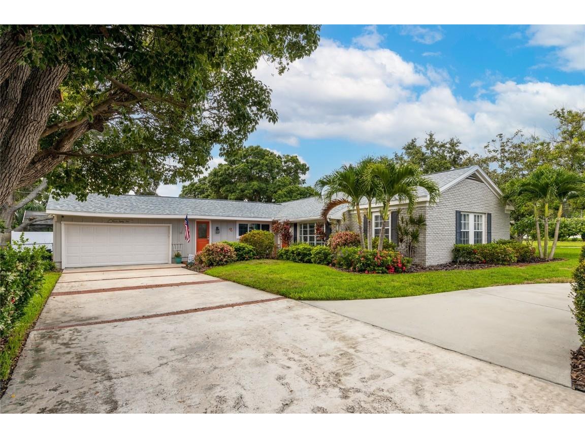 1189 Burke Ave Dunedin FL 34698 U8249761 image1