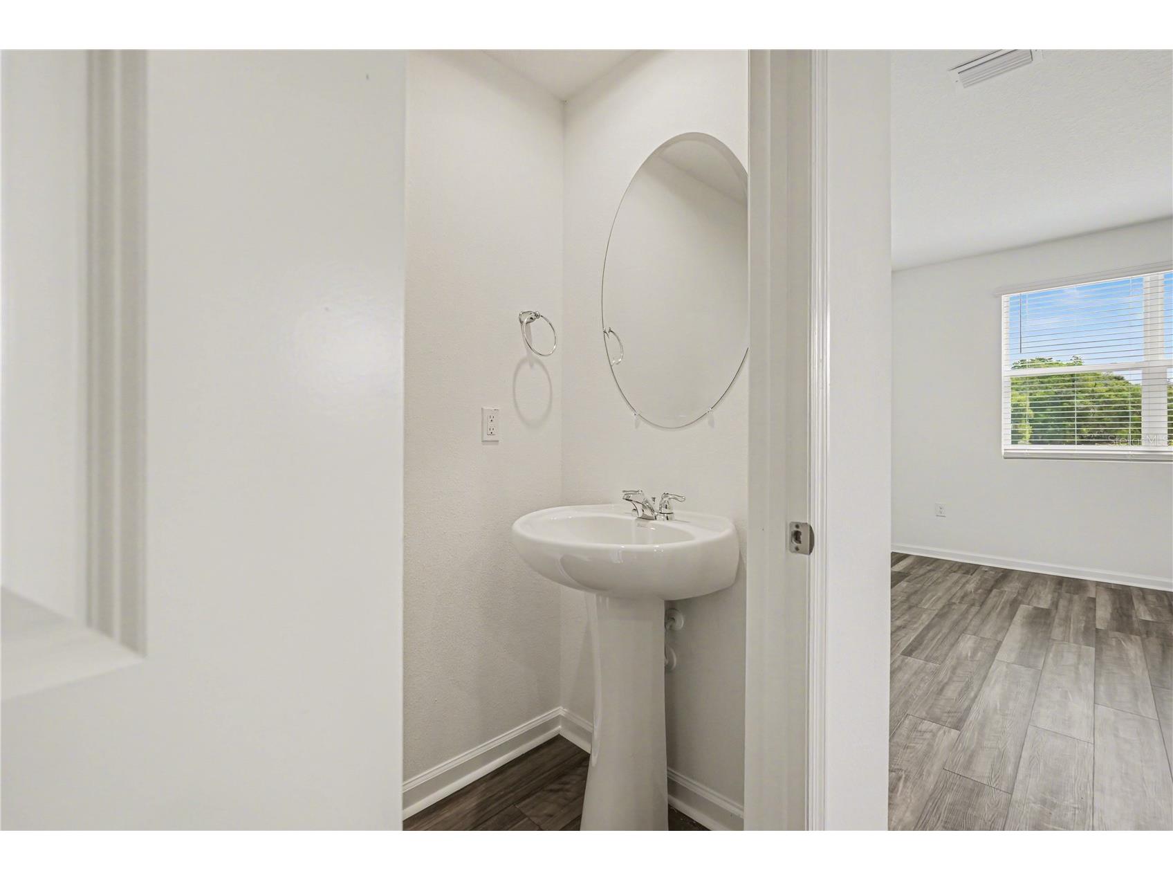 11890 Sylvia Street Dade City FL 33525 TB8514444 image12