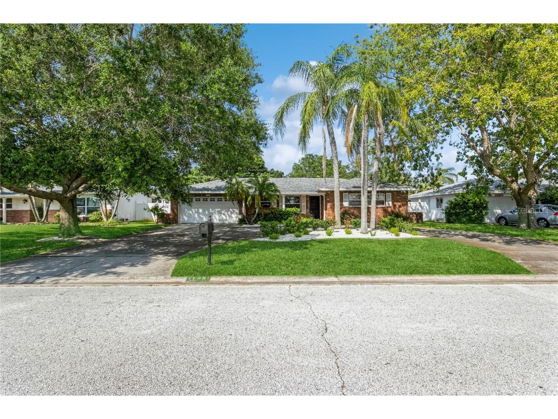 11891 Walker Avenue Seminole FL 33772 U8205486 image1