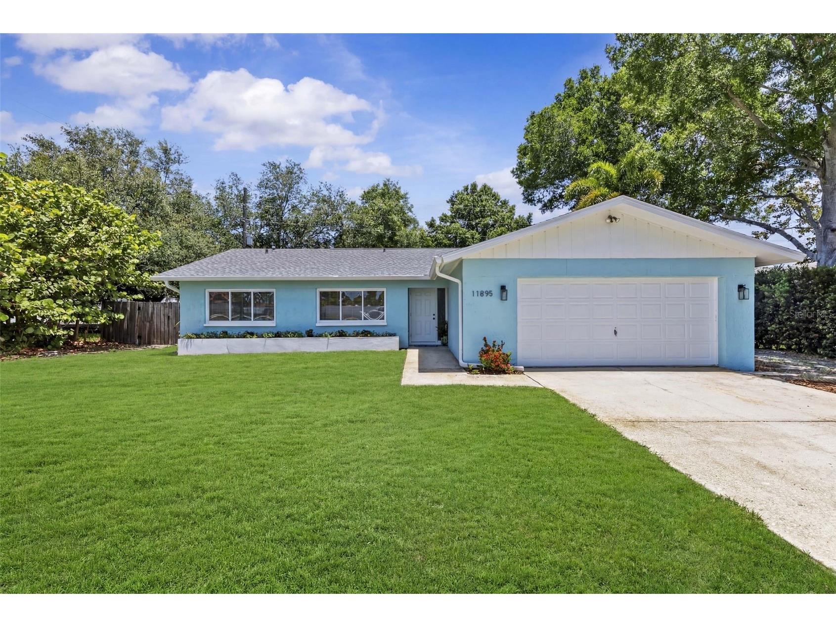 11895 96th Place Seminole FL 33772 TB8518755 image1