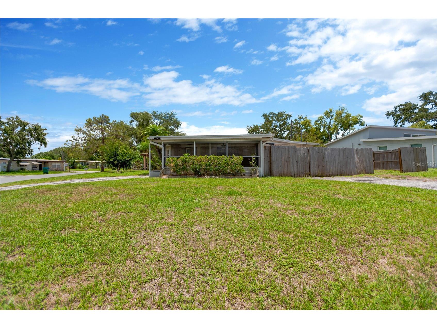 11896 104th Lane Largo FL 33773 TB8396439 image1