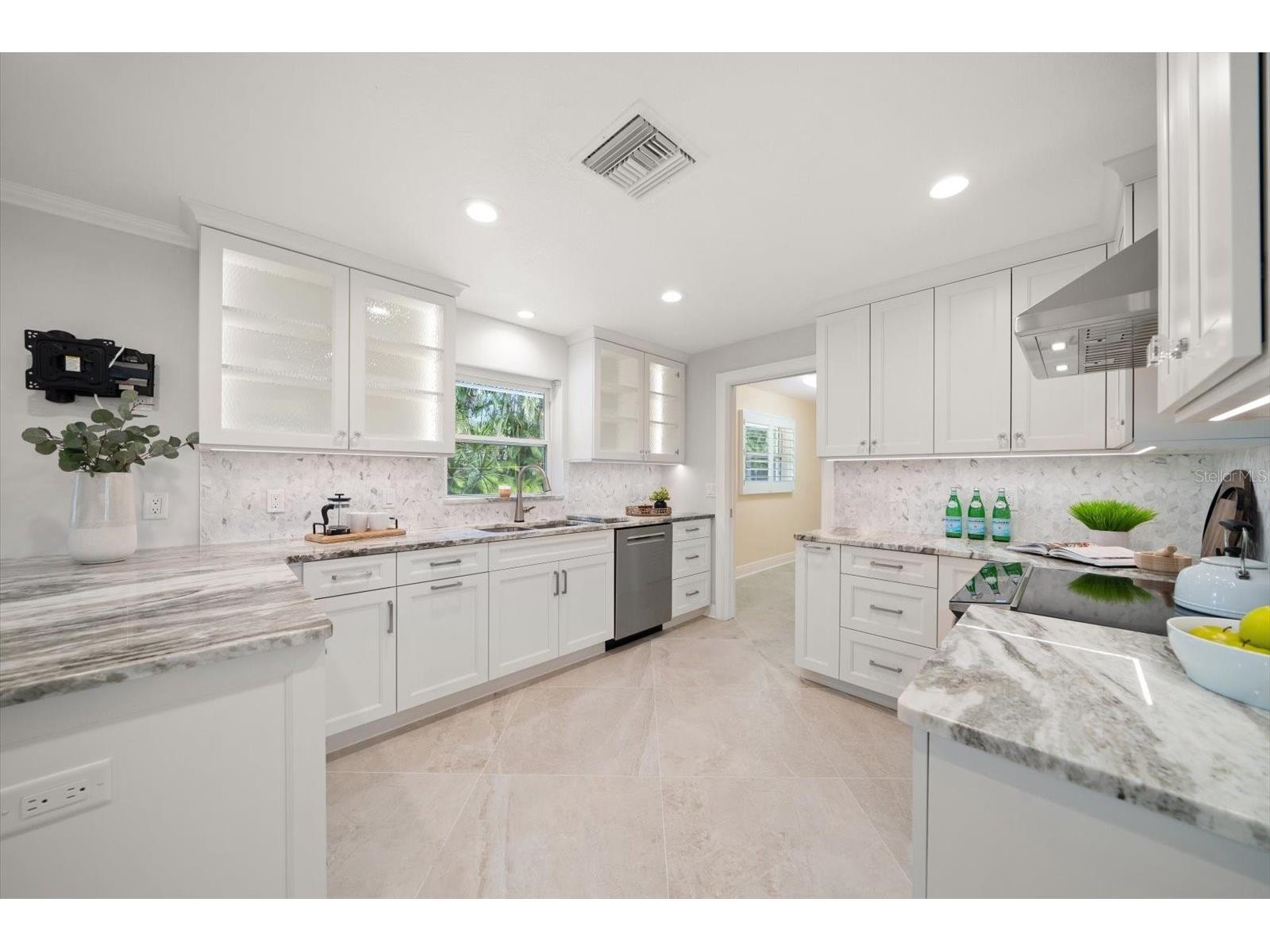 119 13th Street Belleair Beach FL 33786 TB8449161 image26