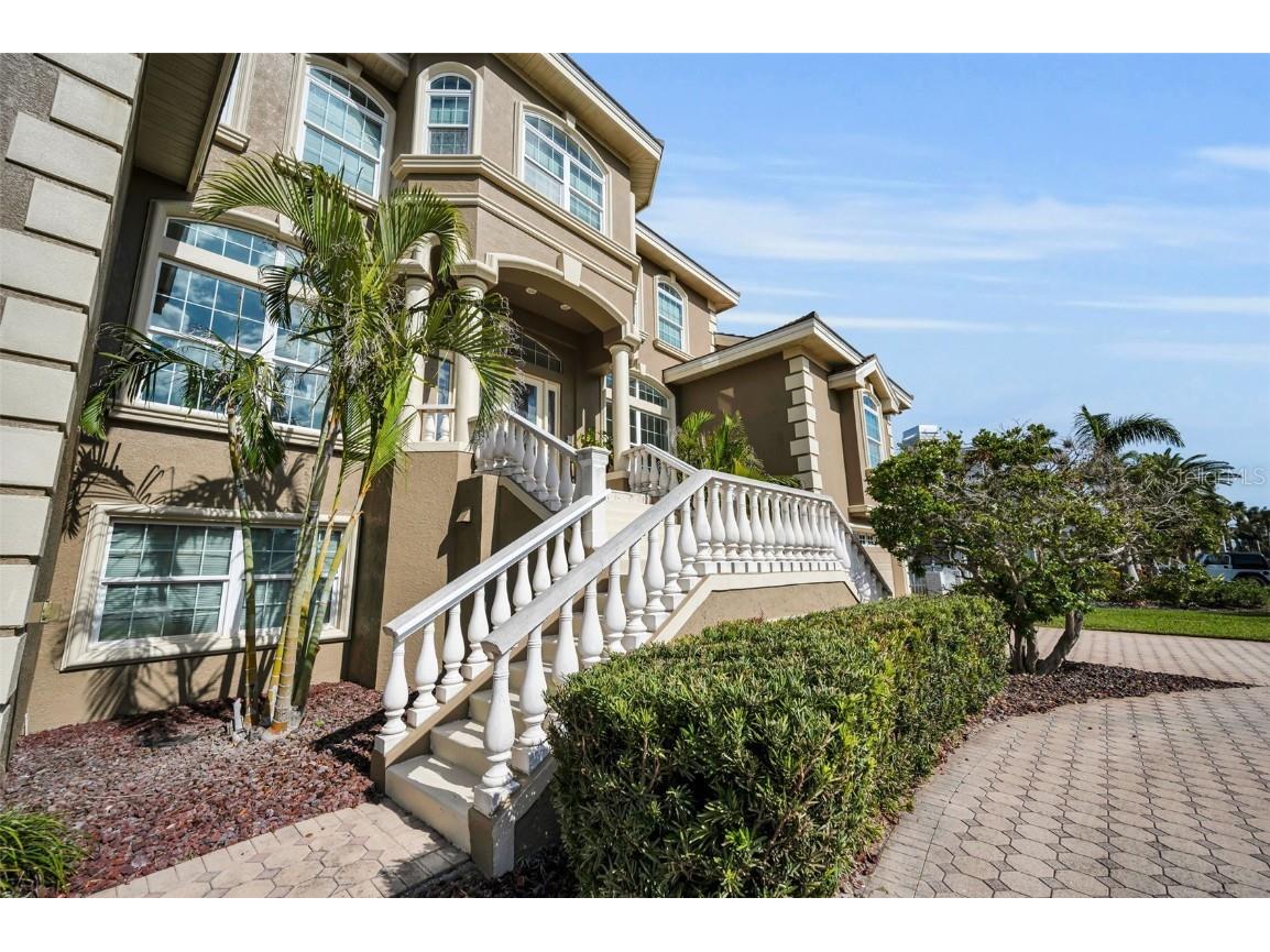 119 8th Street E Tierra Verde FL 33715 - BOCA CIEGA BAY TB8327613 image5