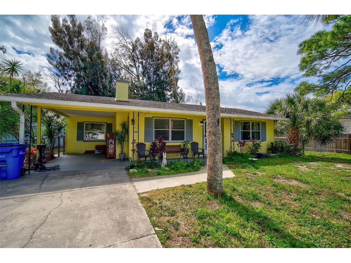 119 Avenida De La Isla Nokomis FL 34275 N6131671 image1