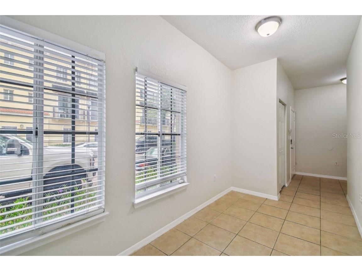 119 Beach Haven Lane Tampa FL 33609 TB8453418 image10