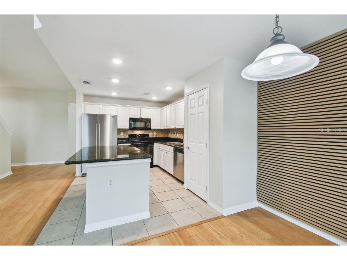 119 Beach Haven Lane Tampa FL 33609 TB8453418 image21