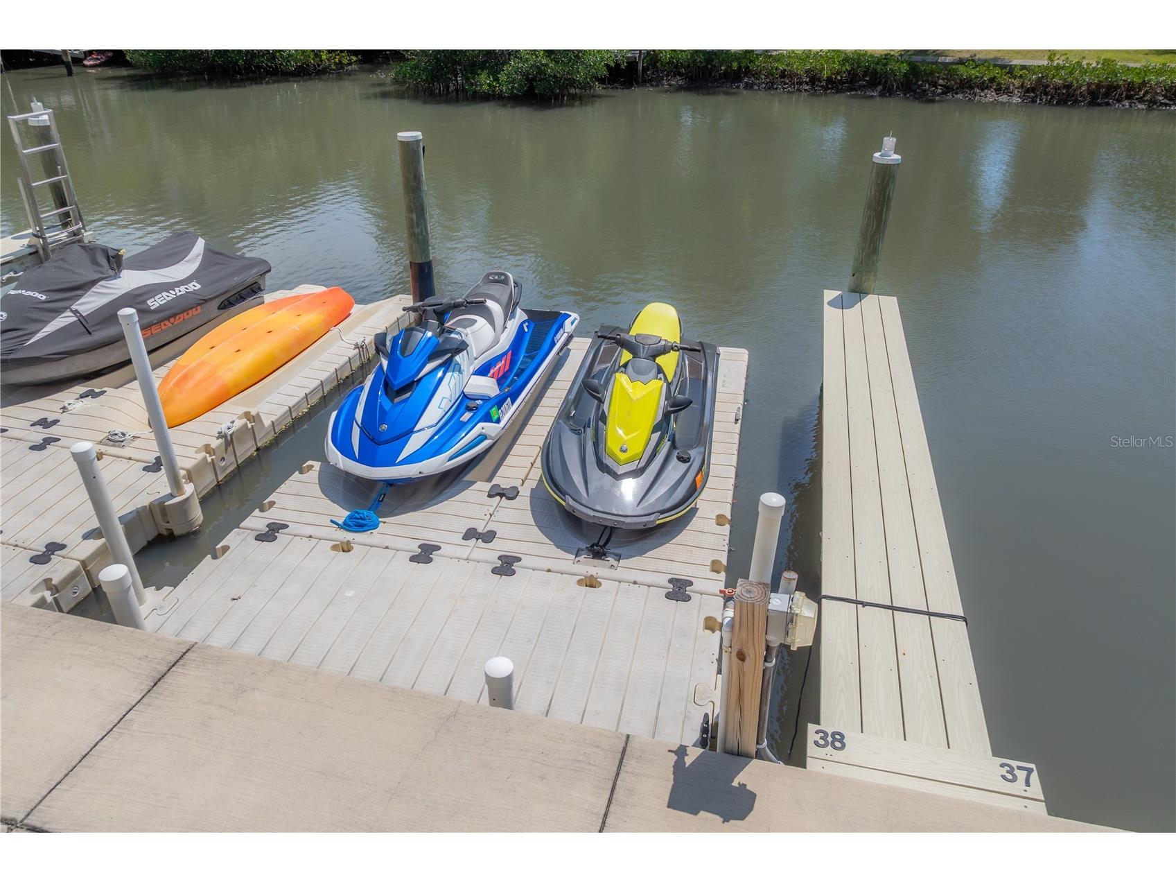 119 Brent Circle Oldsmar FL 34677 TB8504789 image5