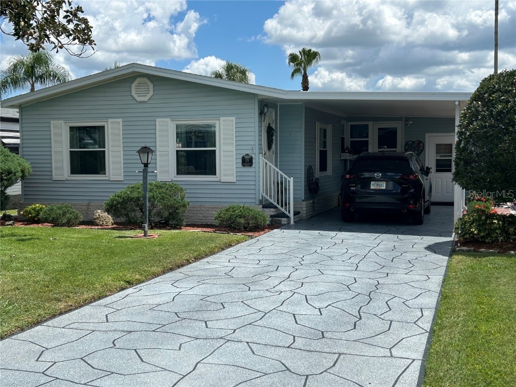 119 Dreama Drive Davenport FL 33897 - LAKE DAVENPORT O6228077 image1