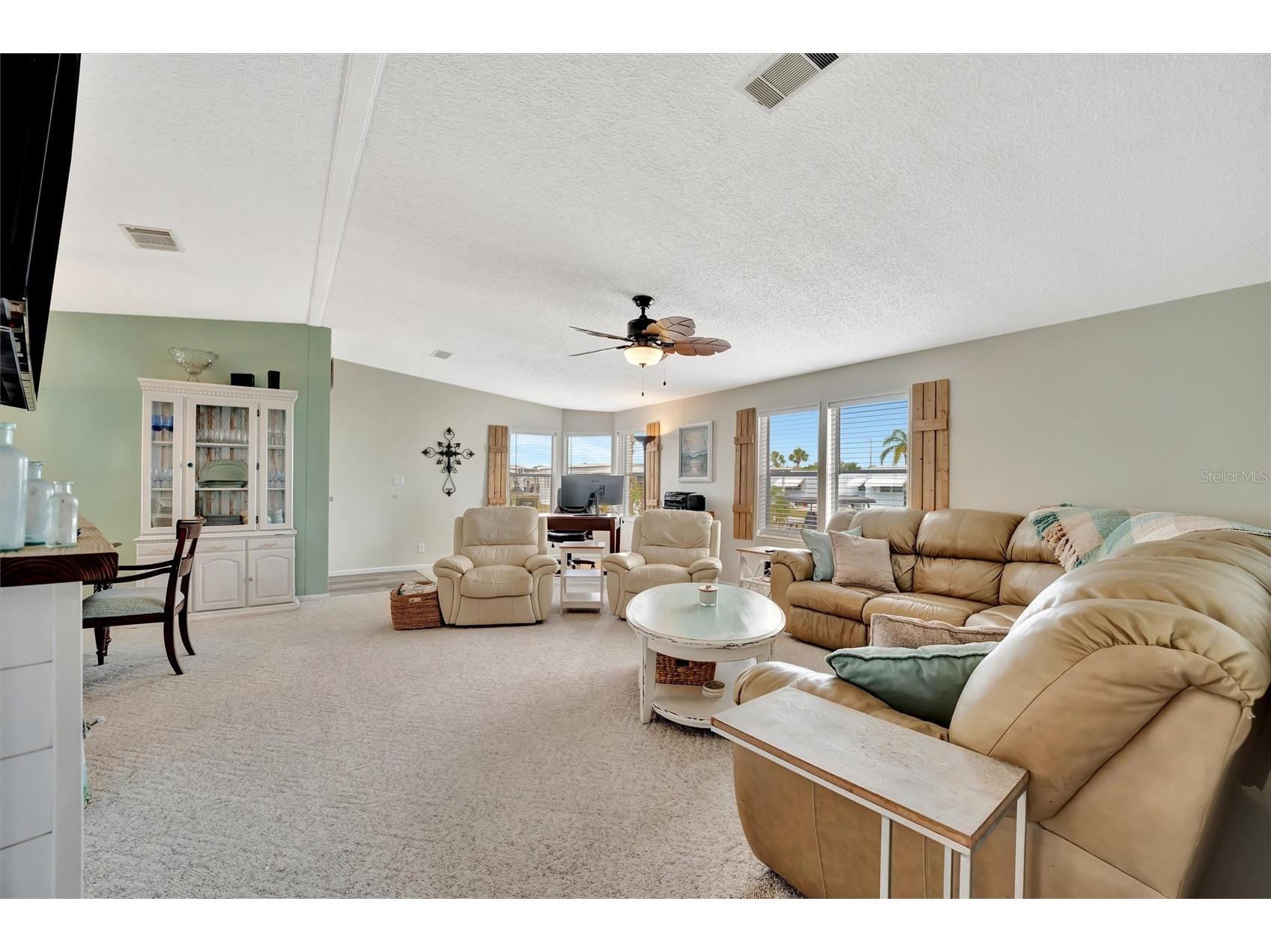 119 E Saint Johns Way Apollo Beach FL 33572 TB8474178 image16