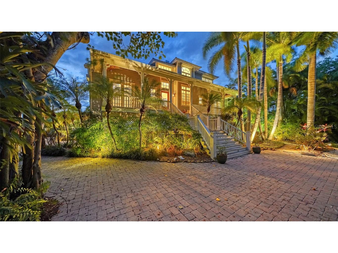 119 Faubel Street Sarasota FL 34242 - BAYOU LOUISE A4586386 image1