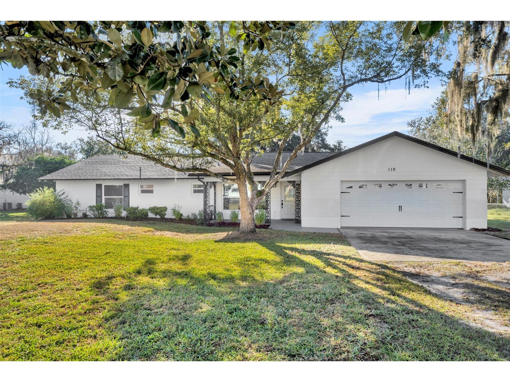 119 Lake Drive Oviedo FL 32765 - LAKE HAYES O6371774 image1