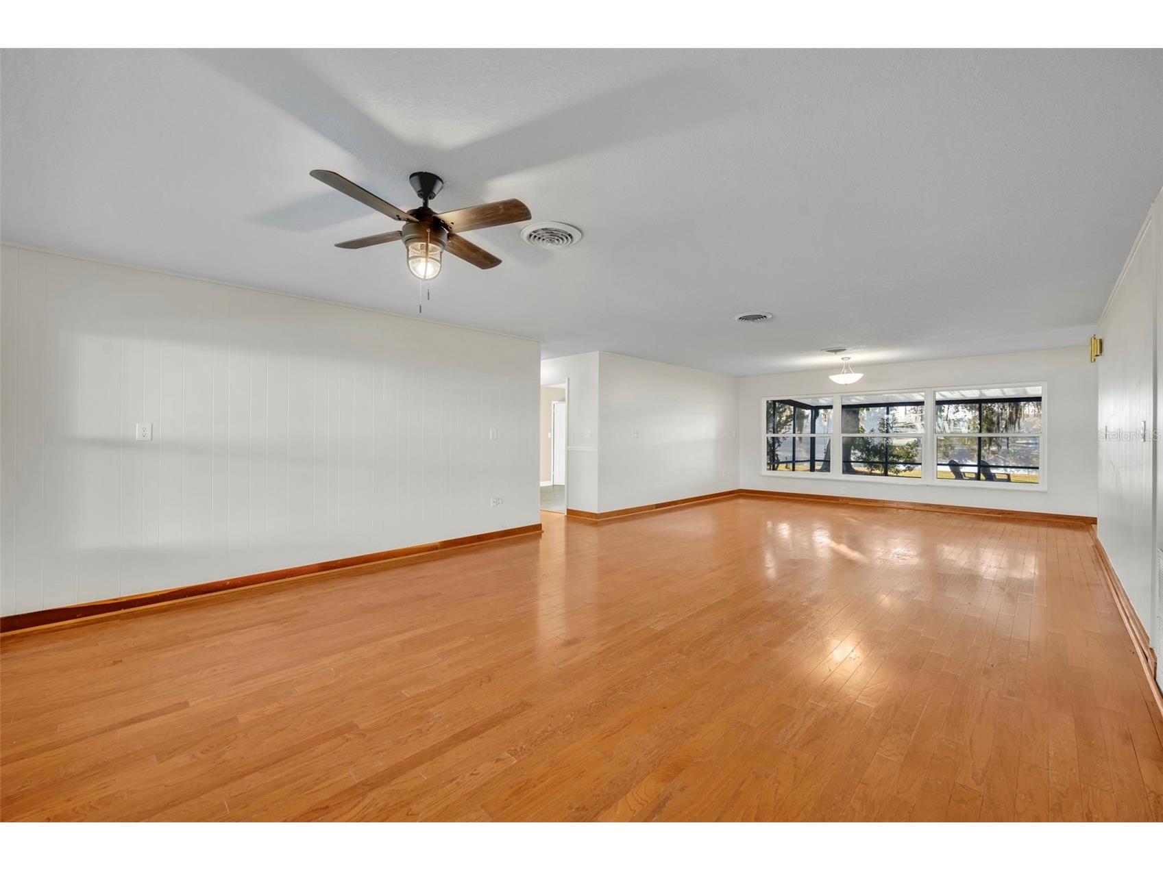 119 Lake Drive Oviedo FL 32765 - LAKE HAYES O6371774 image4