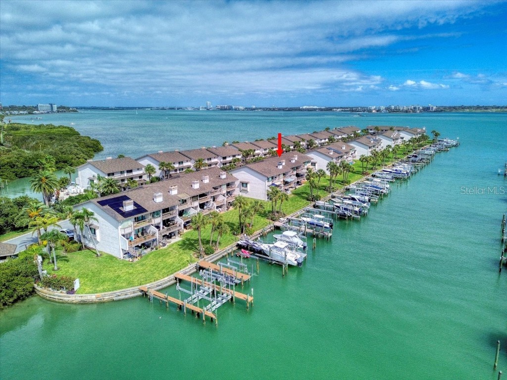 119 Marina Del Rey Court Clearwater FL 33767 - CLEARWATER HARBOR U8191477 image1