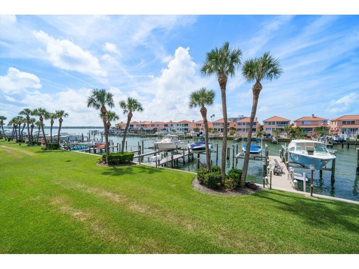 119 Marina Del Rey Court Clearwater Beach FL 33767 - CLEARWATER HARBOR TB8412119 image6