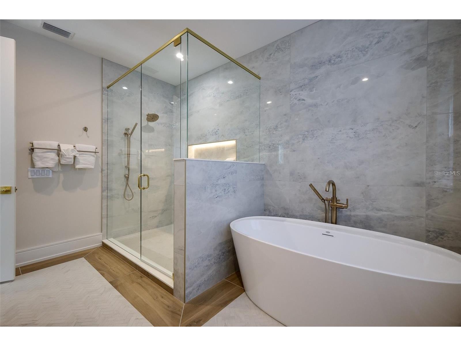 119 Mckinley Drive Sarasota FL 34236 A4688706 image54