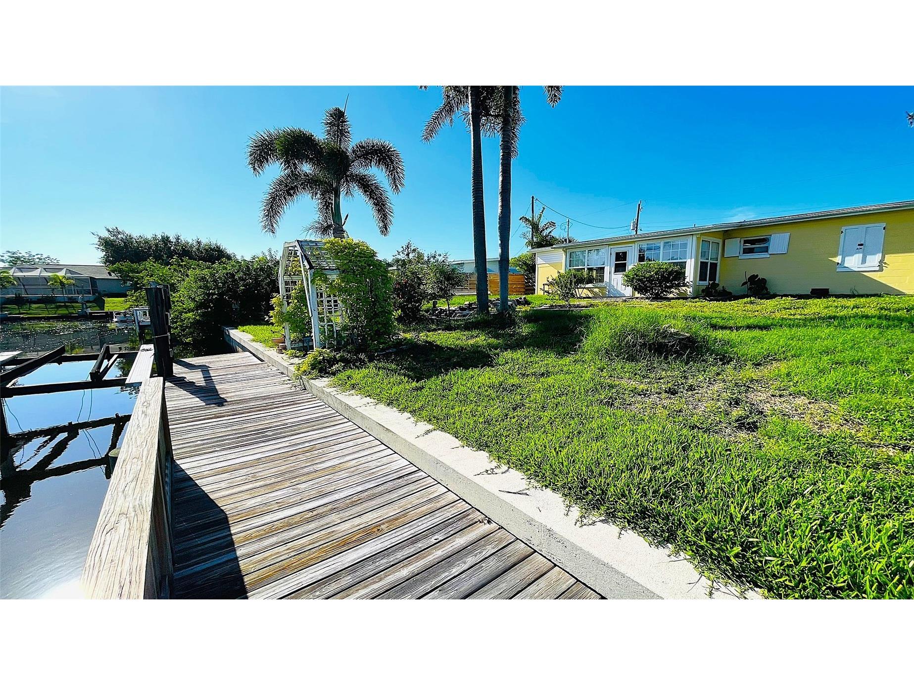 119 Palmetto Circle Port Charlotte FL 33952 - CANAL B7 C7513065 image58