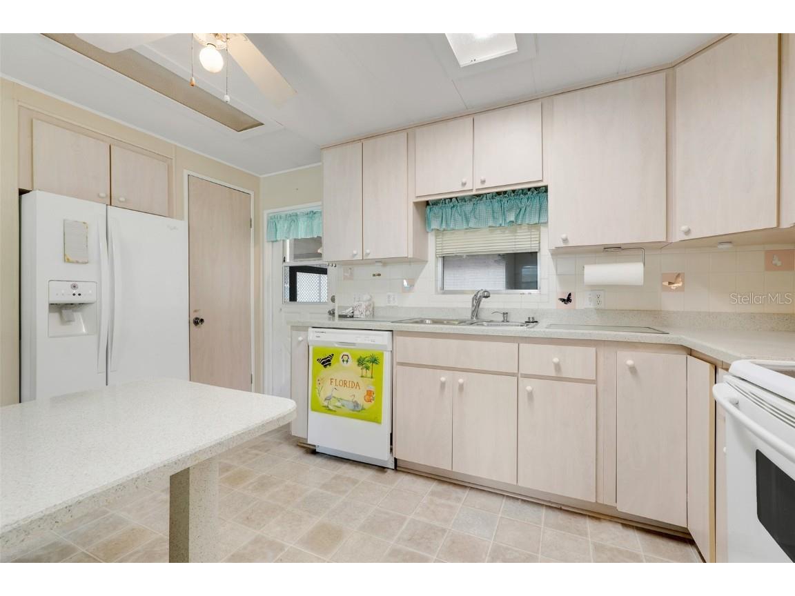119 Royal Palm Drive Leesburg FL 34748 G5098597 image16