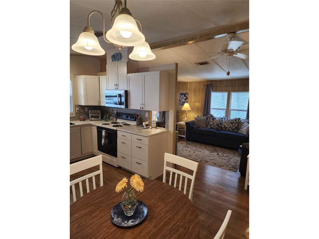 119 S Fiji Circle Englewood FL 34223 A4635470 image6