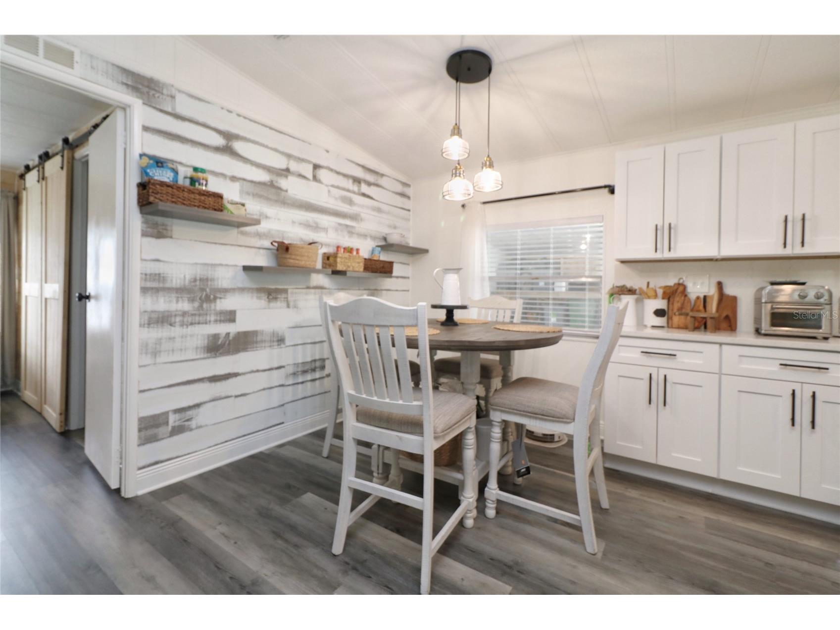 119 S Saint Thomas Circle Apollo Beach FL 33572 TB8411895 image5