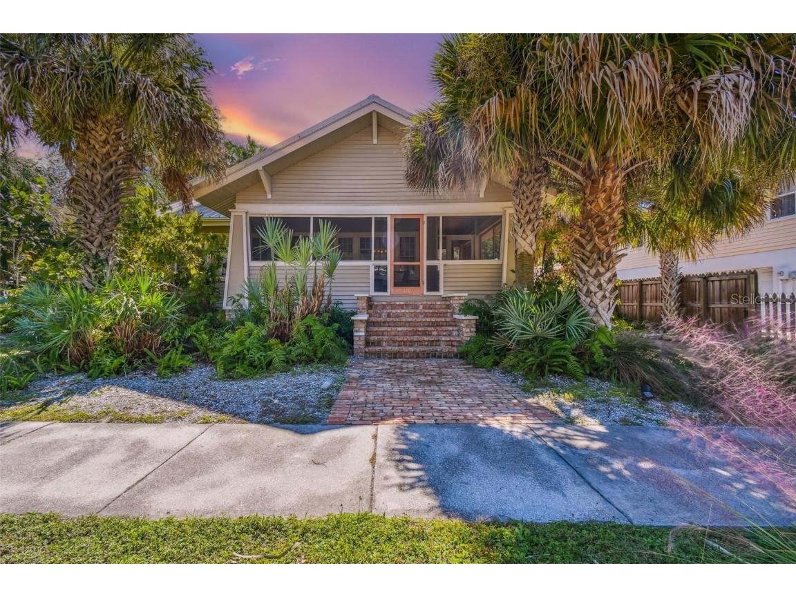 119 W Lemon Street Tarpon Springs FL 34689 U8181202 image1