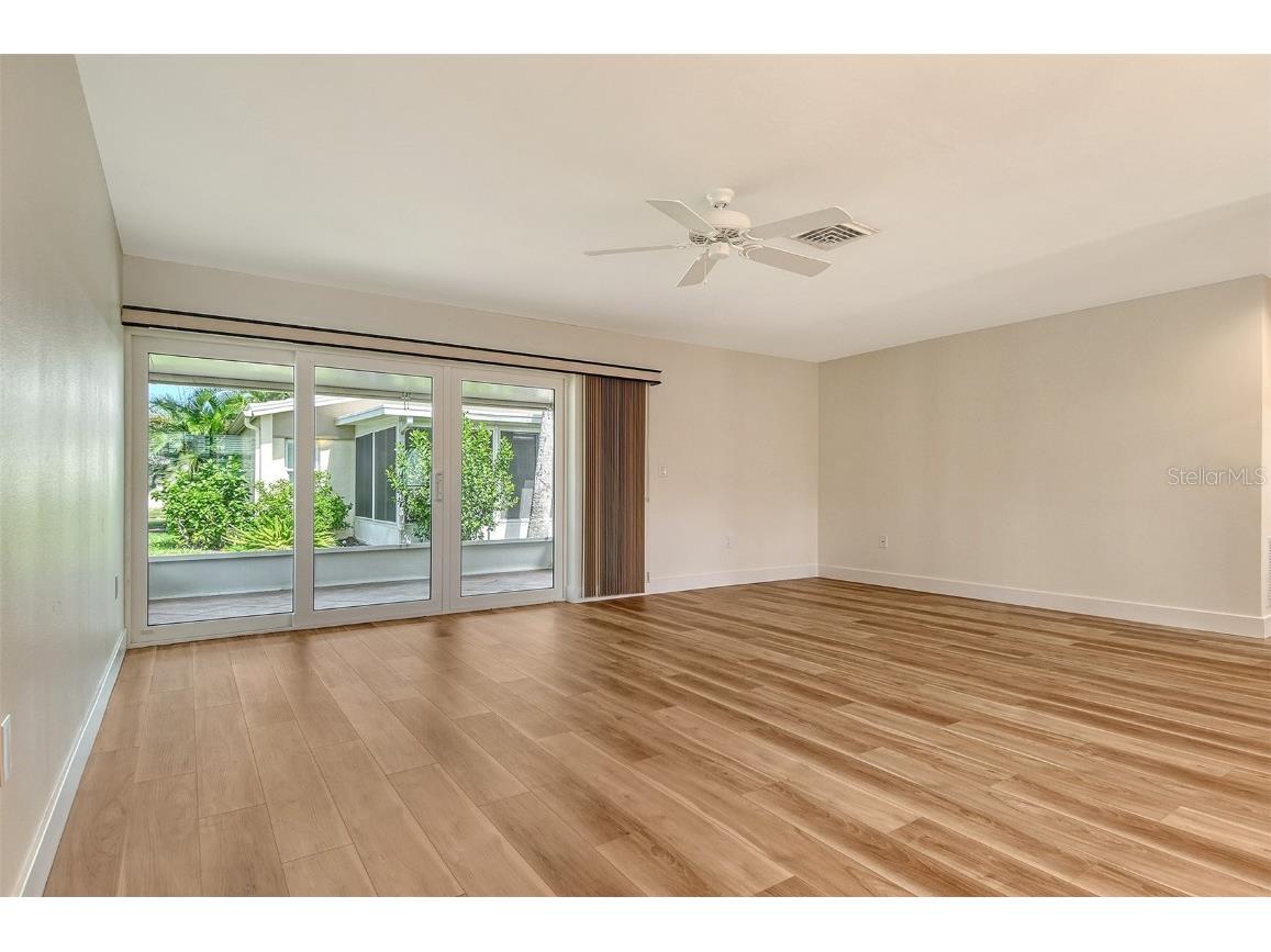 119 Whispering Sands Circle #V36 Sarasota FL 34242 A4656278 image11