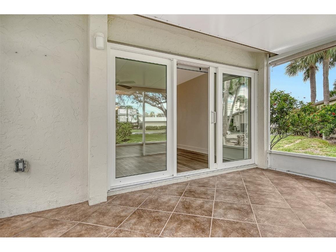 119 Whispering Sands Circle #V36 Sarasota FL 34242 A4656278 image14