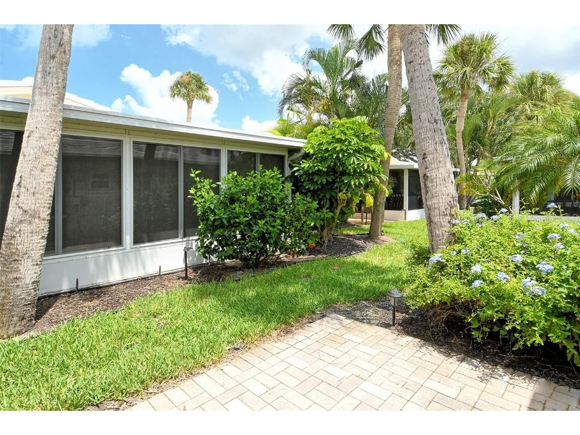 119 Whispering Sands Circle #V36 Sarasota FL 34242 A4656278 image36