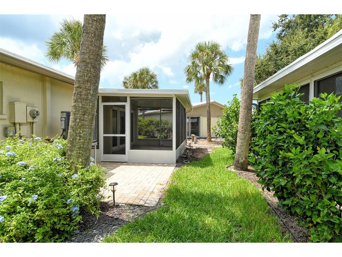 119 Whispering Sands Circle #V36 Sarasota FL 34242 A4656278 image38