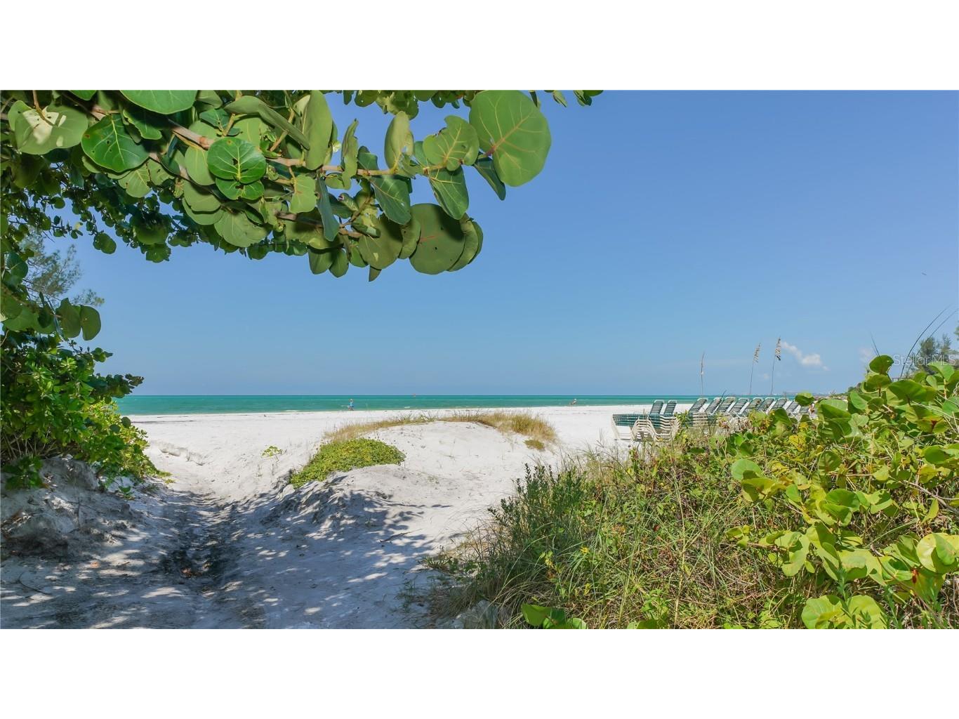 119 Whispering Sands Circle #V36 Sarasota FL 34242 A4656278 image43