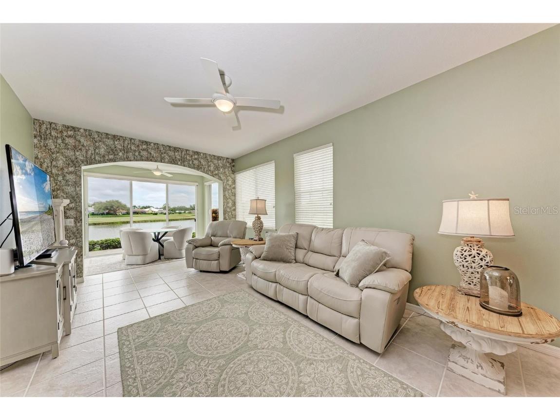 119 Woodbridge Drive #103 Venice FL 34293 A4665617 image10