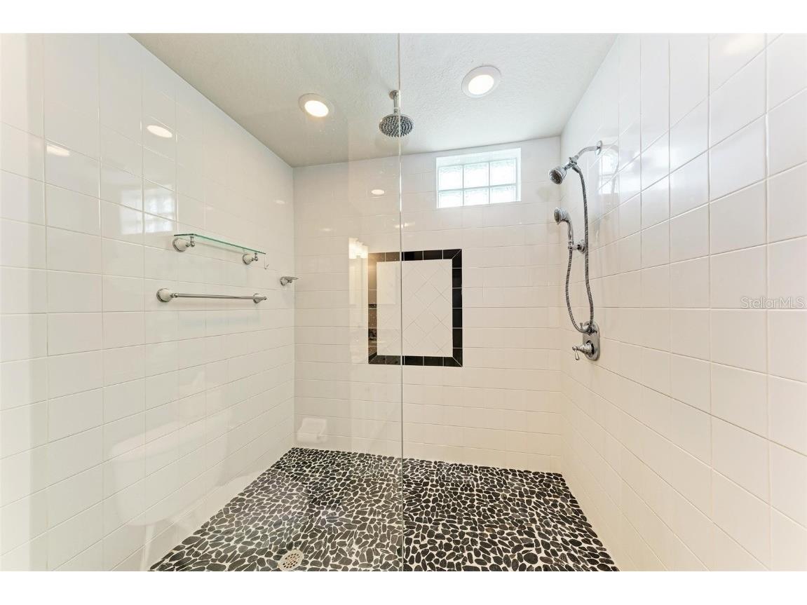 119 Woodbridge Drive #103 Venice FL 34293 A4665617 image26