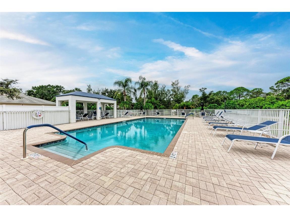 119 Woodbridge Drive #103 Venice FL 34293 A4665617 image33