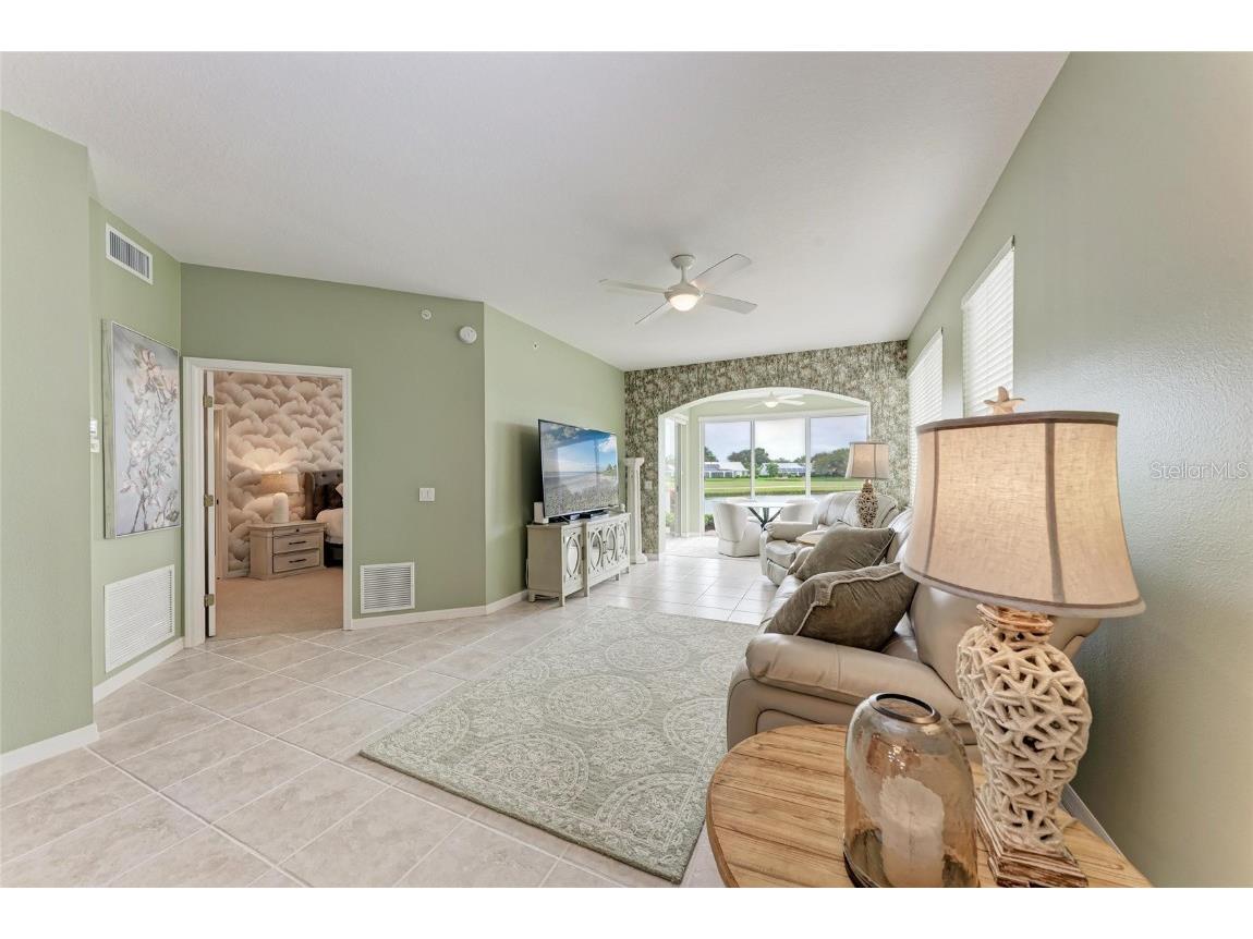 119 Woodbridge Drive #103 Venice FL 34293 A4665617 image5