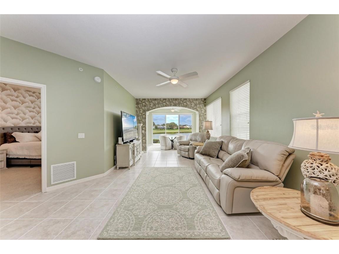 119 Woodbridge Drive #103 Venice FL 34293 A4665617 image6