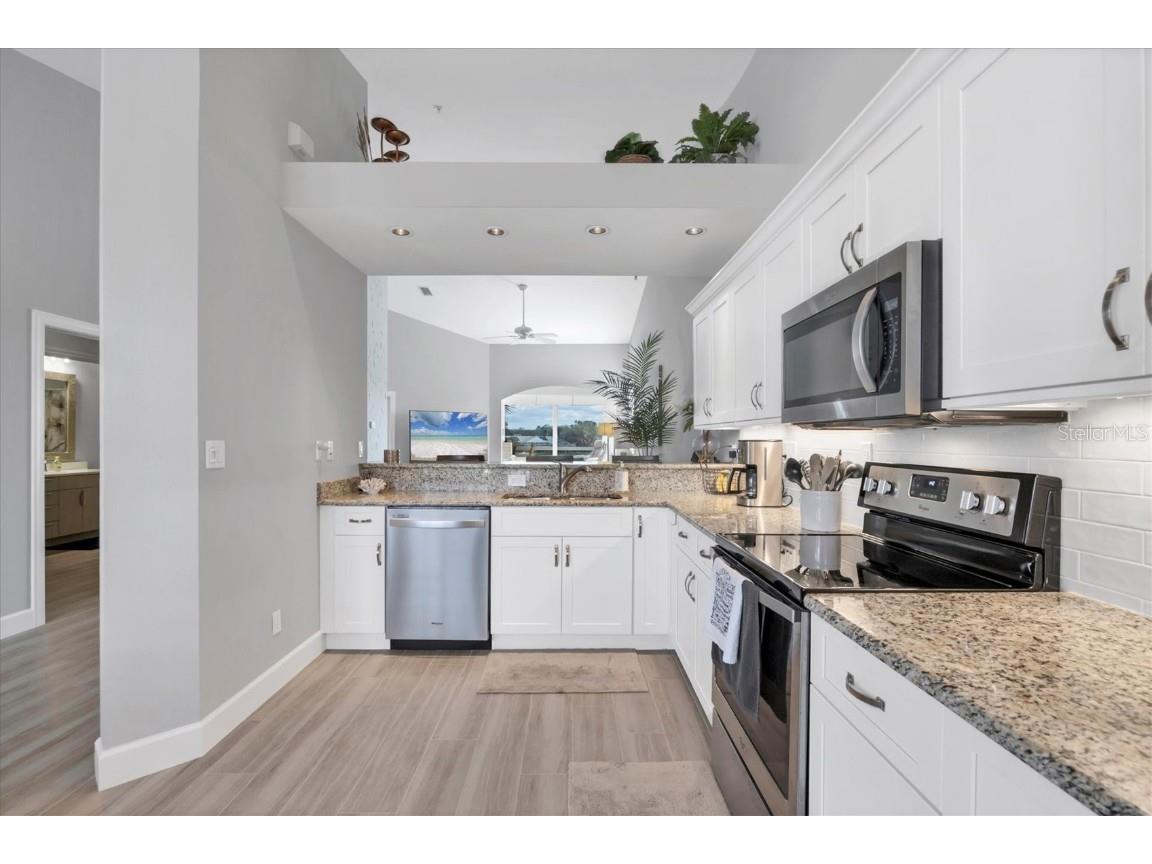 119 Woodbridge Drive #203 Venice FL 34293 N6142139 image11