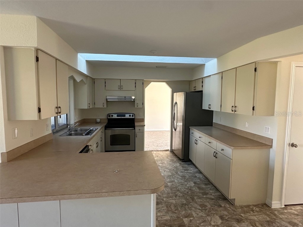 1190 Capricorn Boulevard Punta Gorda FL 33983 A4673046 image2