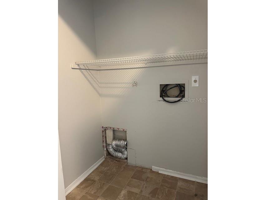 1190 Longfellow Way #135C Sarasota FL 34243 N6137352 image25