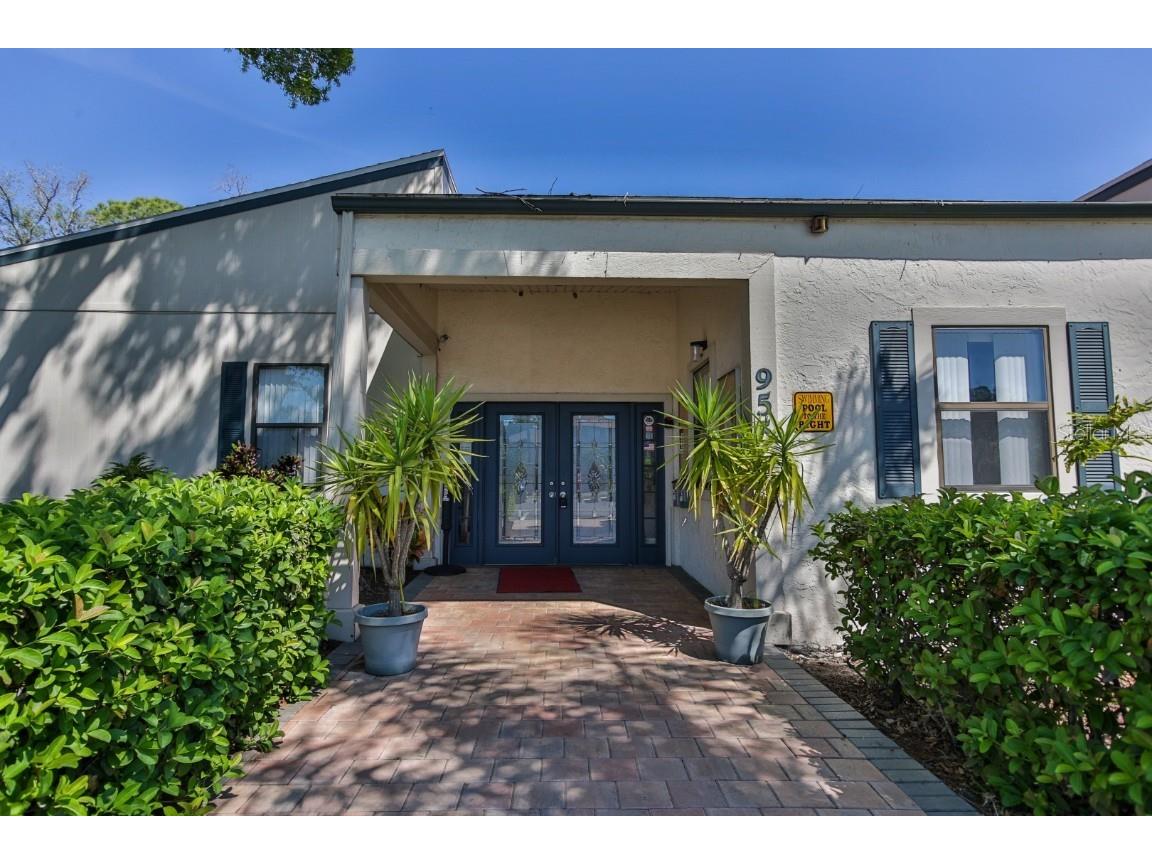 1190 Longfellow Way #135C Sarasota FL 34243 N6137352 image31