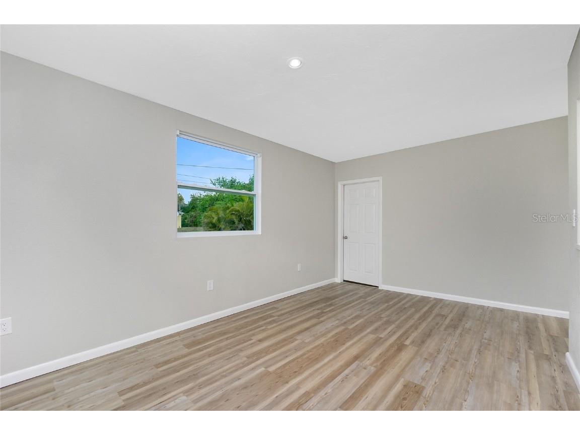 1190 Victoria Ave Nw Port Charlotte FL 33948 C7502023 image22