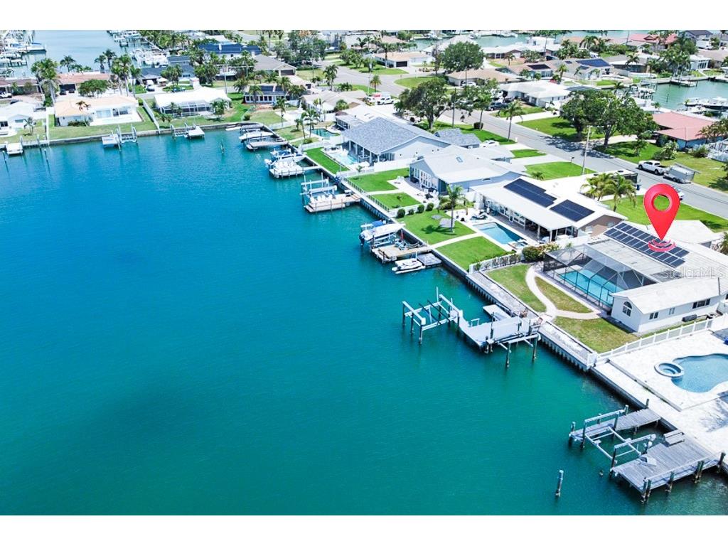 11900 7th Street E Treasure Island FL 33706 - BOCA CIEGA BAY TB8414851 image1