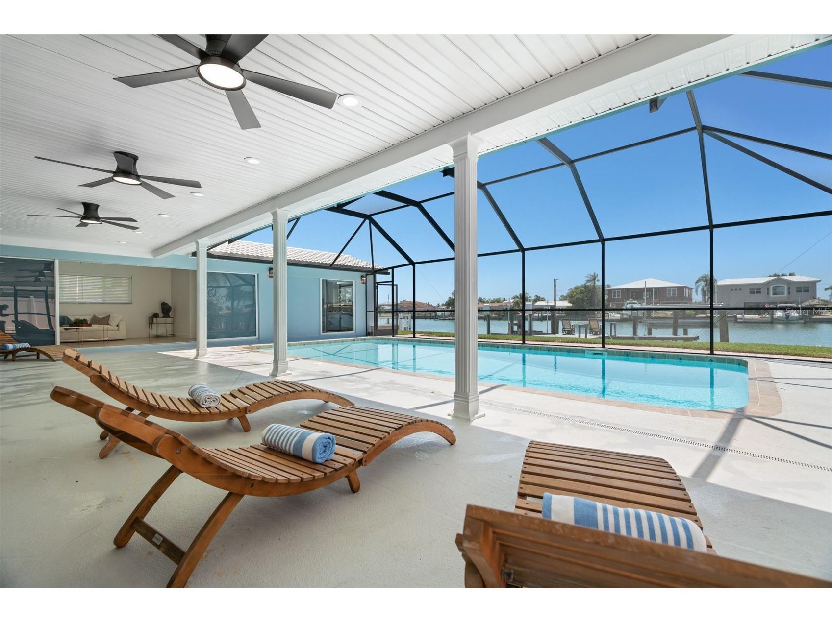 11900 7th Street E Treasure Island FL 33706 TB8499032 image3