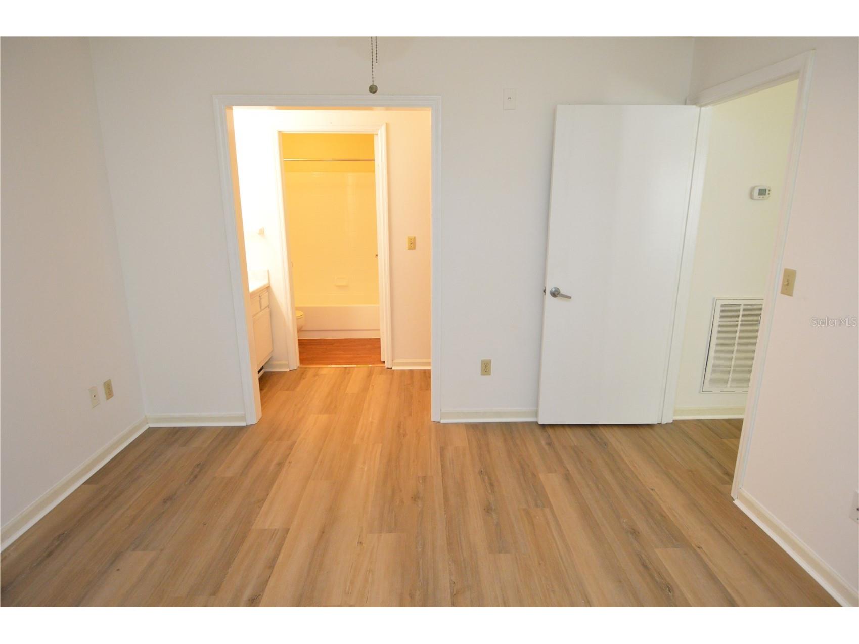 11901 4th Street N #11105 Saint Petersburg FL 33716 TB8499830 image32