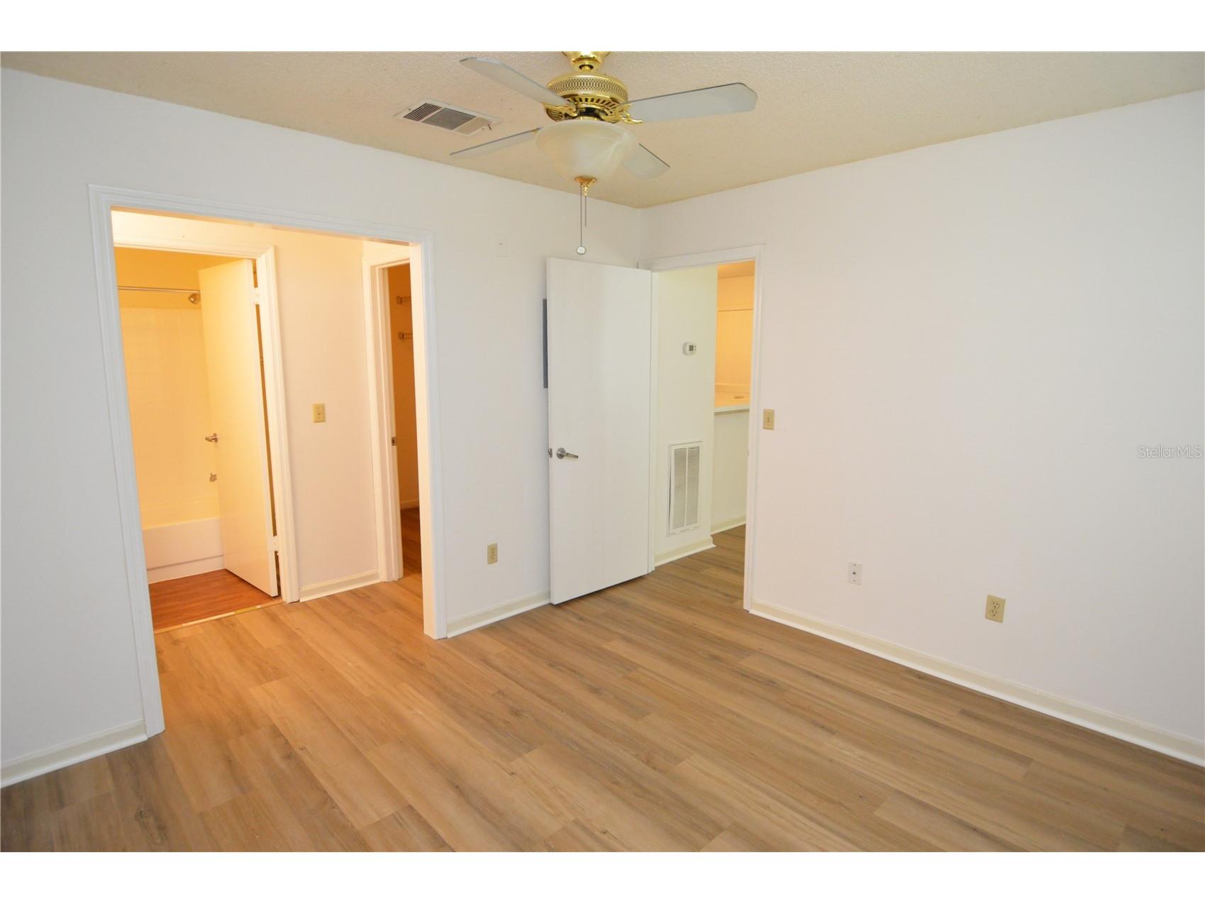 11901 4th Street N #11105 Saint Petersburg FL 33716 TB8499830 image40