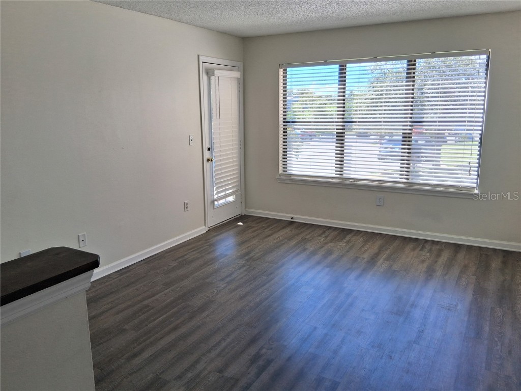 11901 4th Street N #11206 Saint Petersburg FL 33716 TB8432214 image3