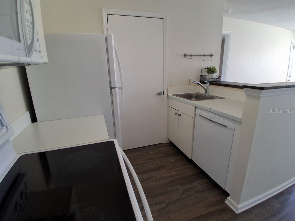 11901 4th Street N #11206 Saint Petersburg FL 33716 TB8432214 image6