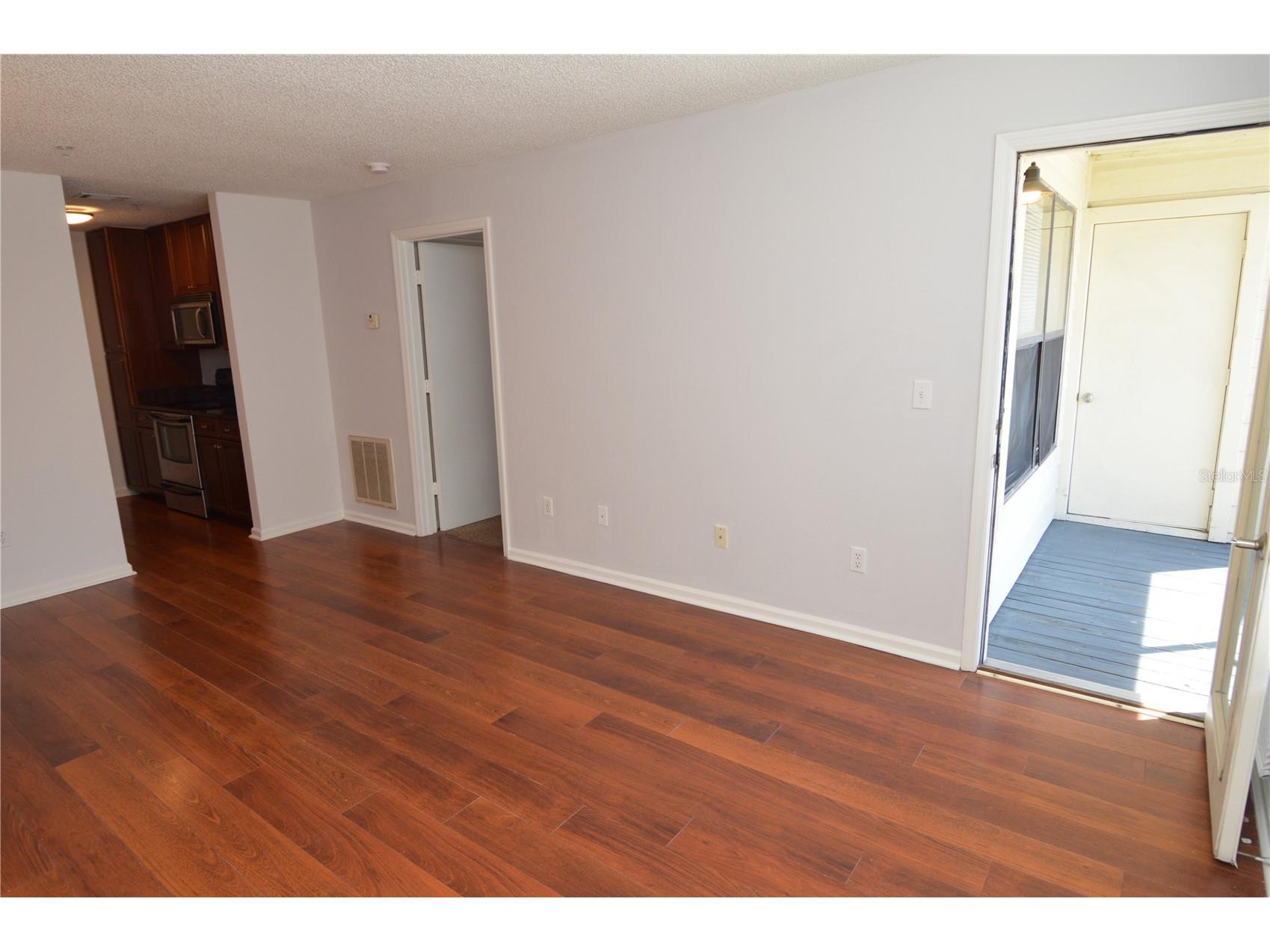 11901 4th Street N #7204 Saint Petersburg FL 33716 TB8520858 image17