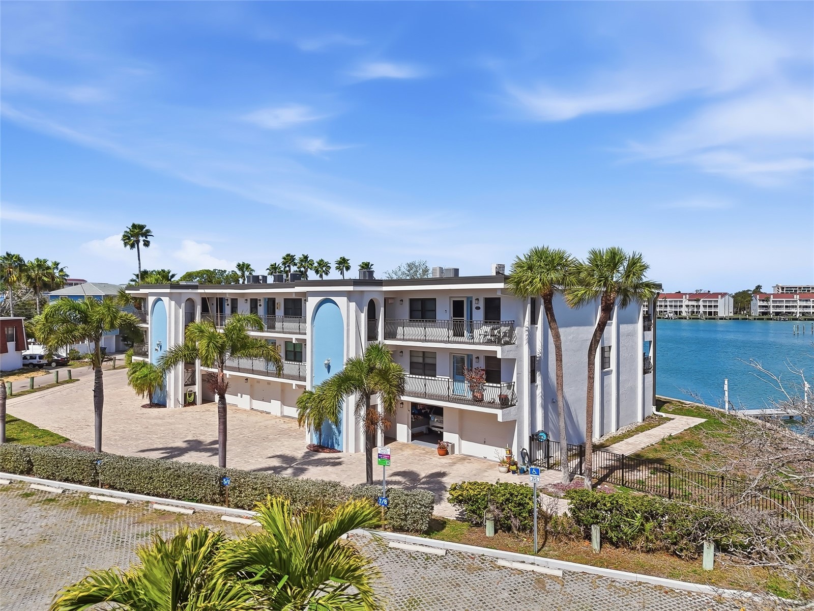 11901 Lagoon Lane #303 Treasure Island FL 33706 TB8482182 image2