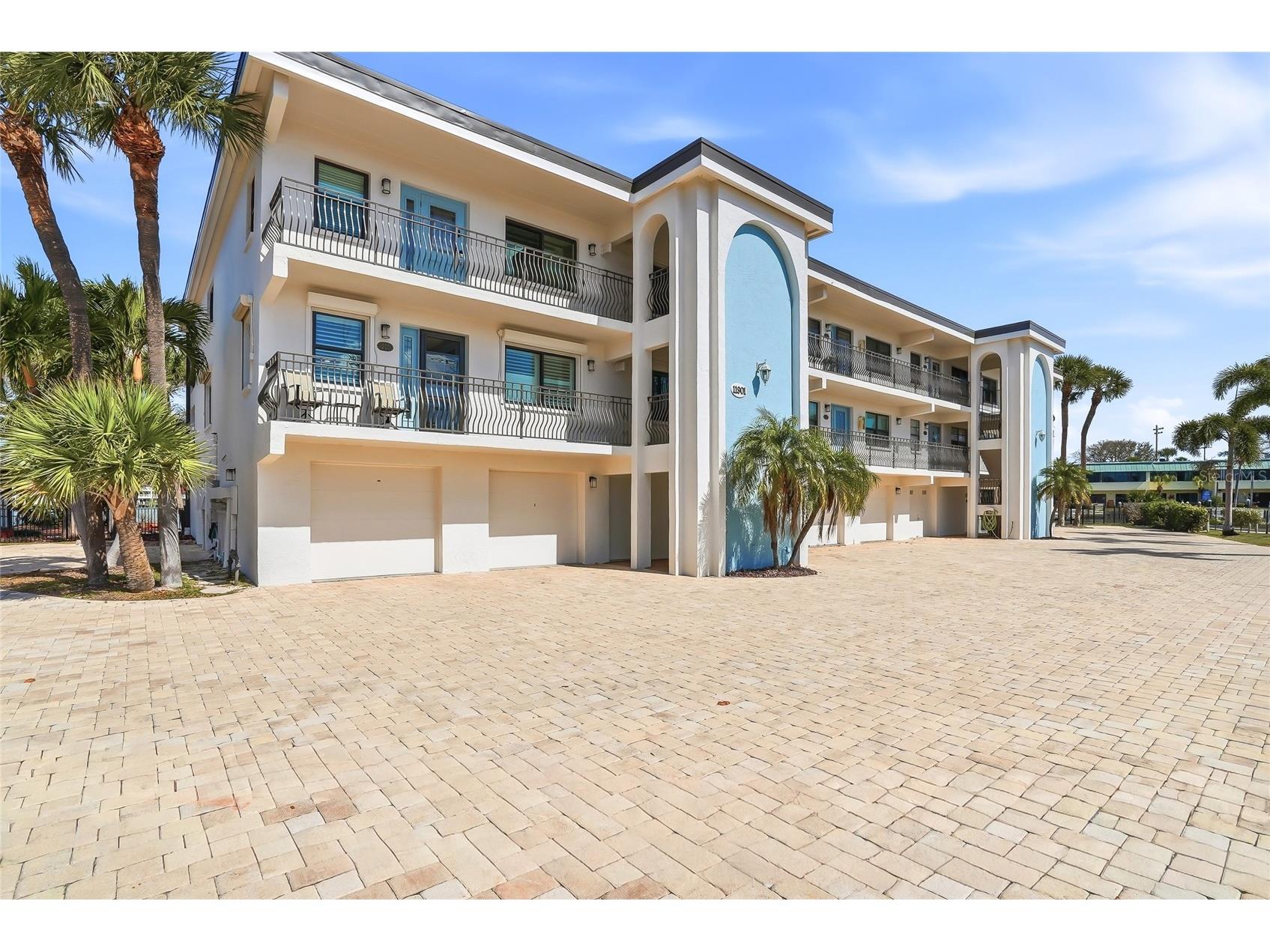 11901 Lagoon Lane #303 Treasure Island FL 33706 TB8482182 image3